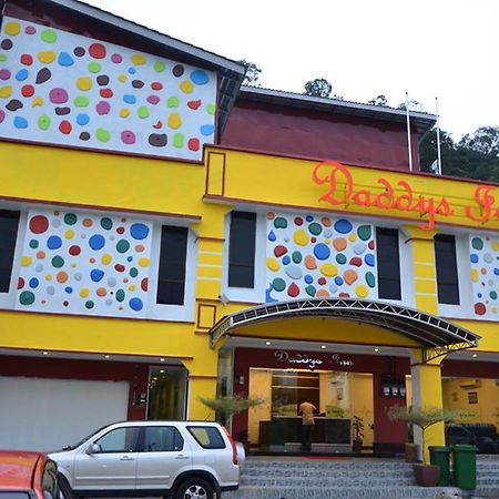 Daddy'S Inn Lumut Dış mekan fotoğraf