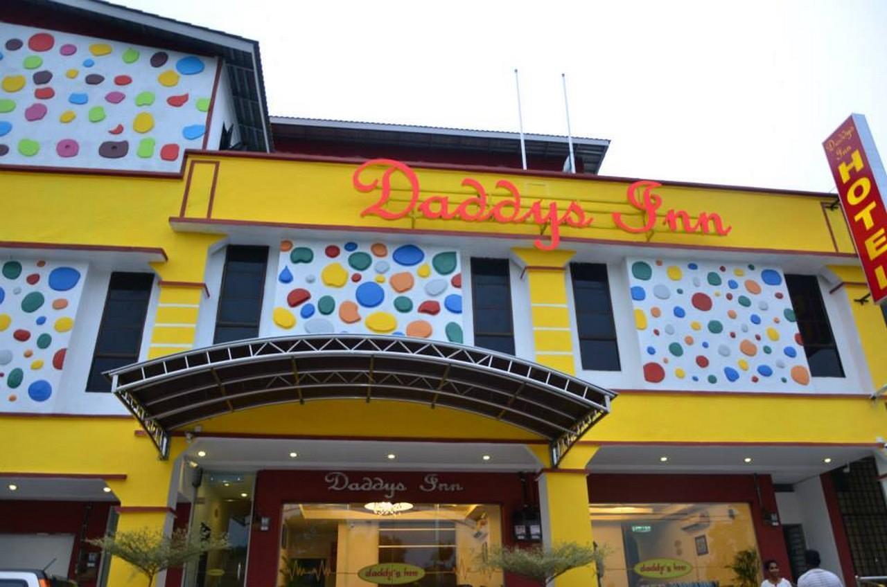 Daddy'S Inn Lumut Dış mekan fotoğraf